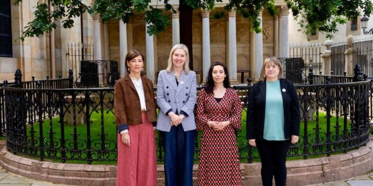 Bask Ülkesi bir Kürt şairi ağırladı