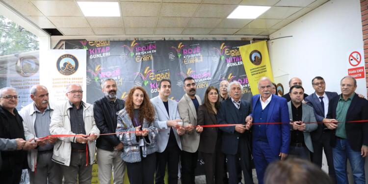 Erxenî’de kitap günleri başladı