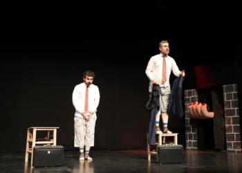 Amed Tiyatro Festivali’nde Soranice oyun sahnelendi