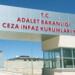 Hastaneye giden kadın tutsaklara saldırı