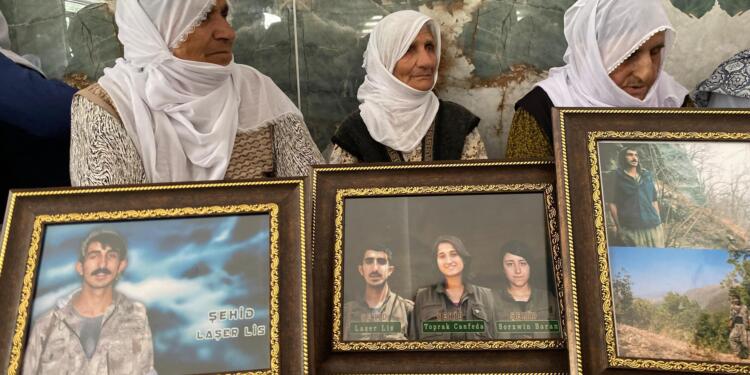 HPG’li Zeynel Bayram için kurulan taziyeye kitlesel ziyaret