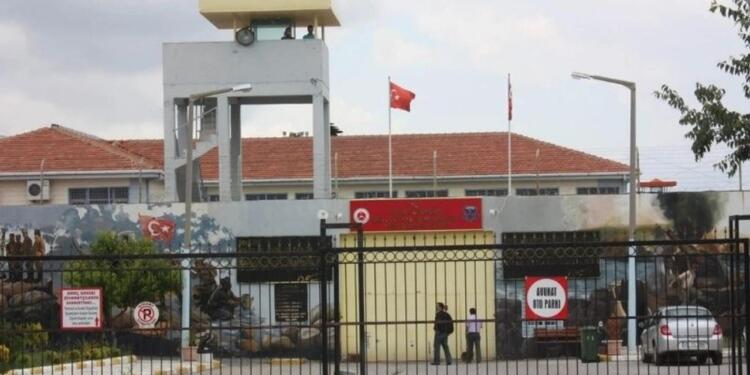 Tutsak İlyas Başak: Psikolojik ve fiziki baskı altındayız