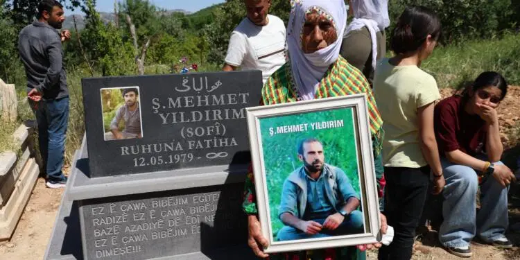 Askerlerin katlettiği Mehmet Yıldırım Licê’de anıldı