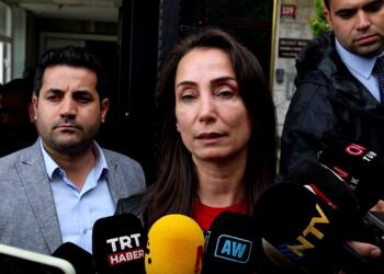 Tülay Hatimoğulları: Demokratik Cumhuriyetin yolu açılmıştır