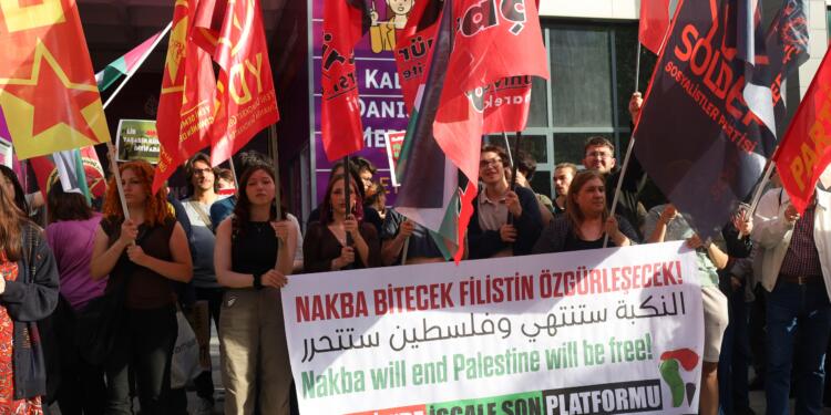 ‘Türkiye’den soykırıma giden petrol akışı durdurulsun’