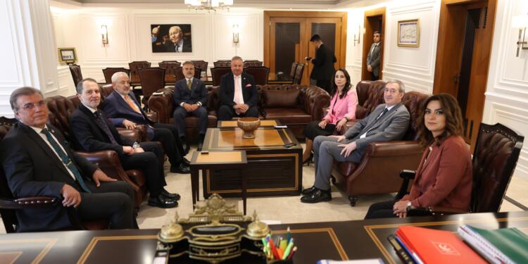 DEM Parti ve YRP görüşmesi başladı