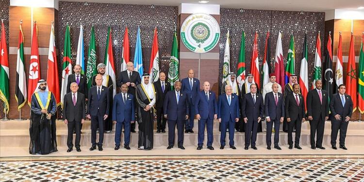 Mahmut Abbas’tan HAMAS’a çağrı: Gazze’yi bırak, silahları teslim et