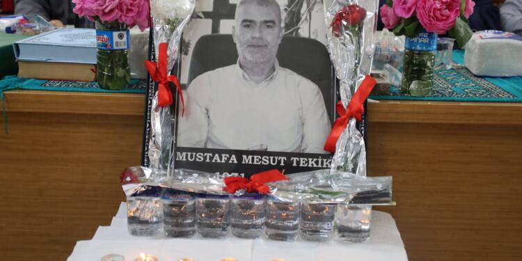 Mustafa Mesut Tekik’in taziyesini yüzlerce kişi ziyaret etti