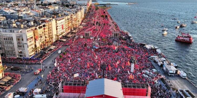 Özgür Özel: Demokratik Türkiye Komisyonu kurulsun