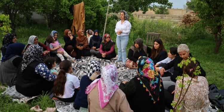 Kadınlar, ‘Özgür Kadın ile Demokratik Topluma’ atölyelerinde buluştu