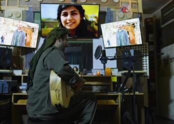 Gazeteci Nazım ve Cihan anısına ‘Oxir be’ klibi