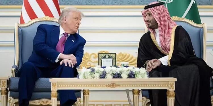 ‘Trump Arap sermayesinin güvenini kazanmak istiyor’