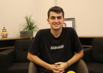 DEM Parti Gençlik Meclisi üyesi Livan Orman gözaltına alındı