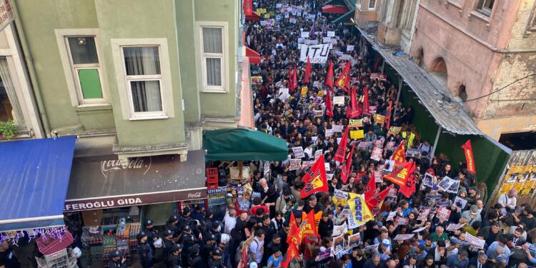 Yasak ve ablukaya rağmen Gezi anması: Karanlık gider, Gezi kalır
