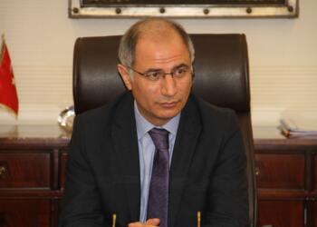 İÇİŞLERİ BAKANI EFKAN ALA, “30 MART SEÇİMLERİ TÜRKİYE’NİN DEMOKRASİSİNE, TÜRKİYE’NİN BÖLGEDEKİ ETKİNLİĞİNE KATKIDA BULUNACAK ÖNEMLİ BİR SEÇİMDİR” DEDİ. (OLGUN YILDIZ/ARDAHAN-İHA)