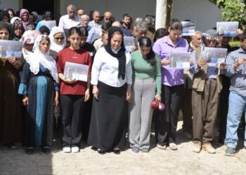 Mexmûr heyeti 15 gündür gözaltında