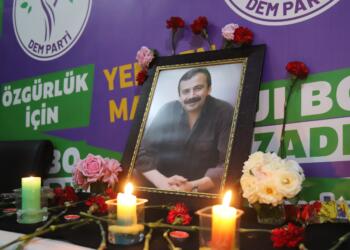 Sırrı Süreyya Önder için birçok kentte taziye kuruldu