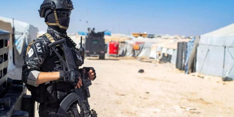 40 DAİŞ’li Irak’a teslim edildi