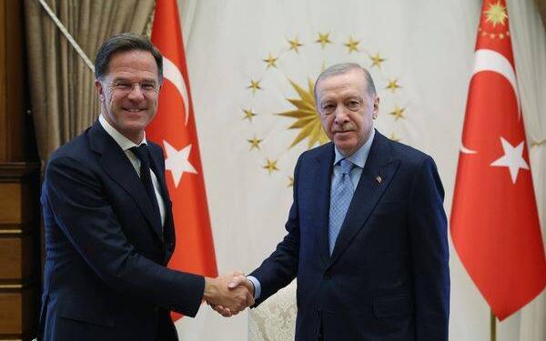 NATO Genel Sekreteri Rutte, Erdoğan ile görüştü