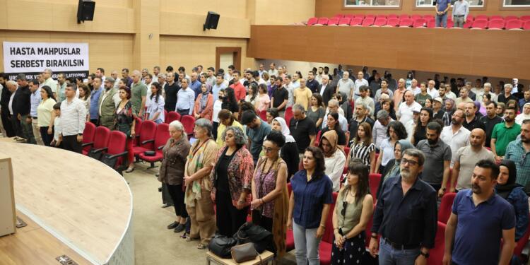 Barışın inşasında ilk adım: ‘Hasta mahpuslar serbest bırakılsın’