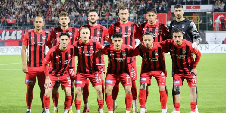 Vanspor’a ırkçı tehditler: Otel rezervasyonları iptal edildi