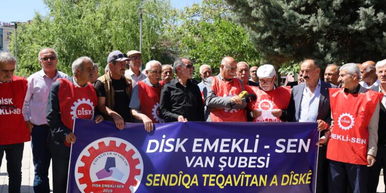 Emeklilerden ‘bayram ikramiyesi’ tepkisi: Utanç verici