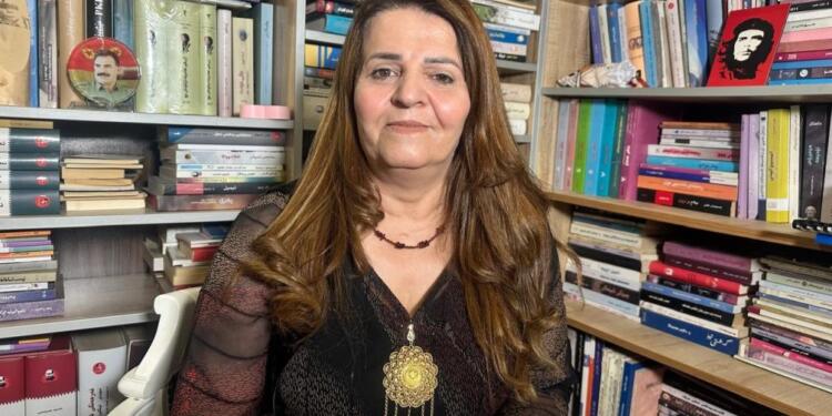 Aktivist Sara Reza: Kadınların yer almadığı hiçbir devrim başarıya ulaşamaz