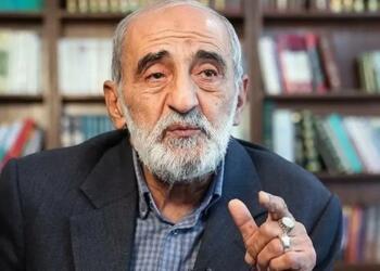 Şeriatmedari: Amerikan donanmasına füze saldırıları başlatmalı, Hürmüz Boğazı kapatılmalı