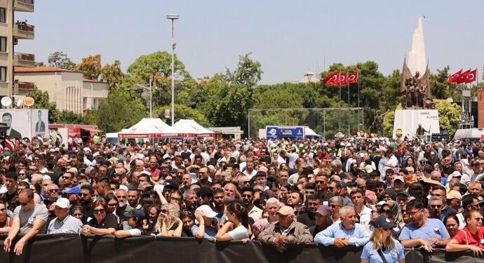 Ferdi Zeyrek son yolculuğuna uğurlandı