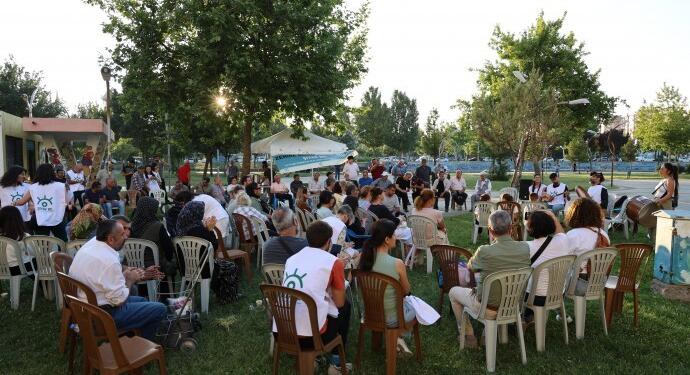 Rojava Parkı’nda uyuşturucuya karşı farkındalık çalışması