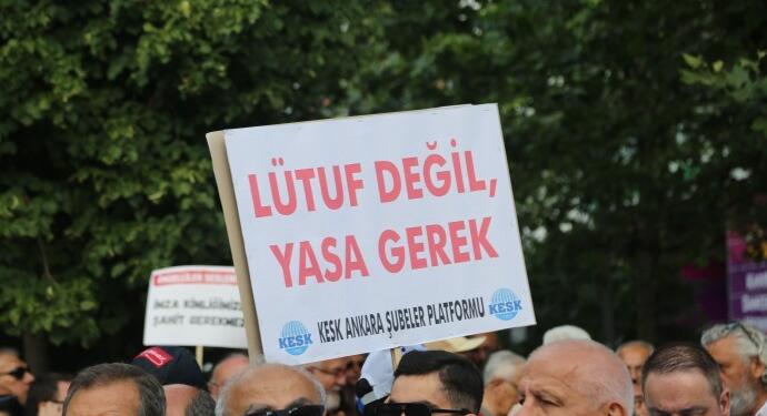 Engelliler hakları için Ankara’da yürüdü