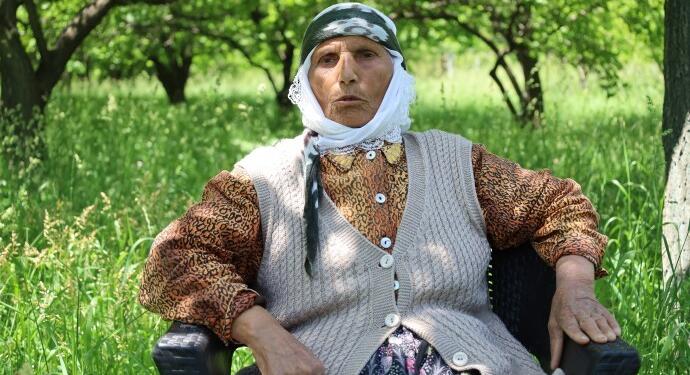 Yakınlarını kaybeden 80 yaşındaki Tabar: Barış olacaksa silahlar susmalı