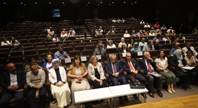 ‘Demokrasi cephesi Kürt sorununa demokratik şekilde bir çözüm önerisi sunmalı’