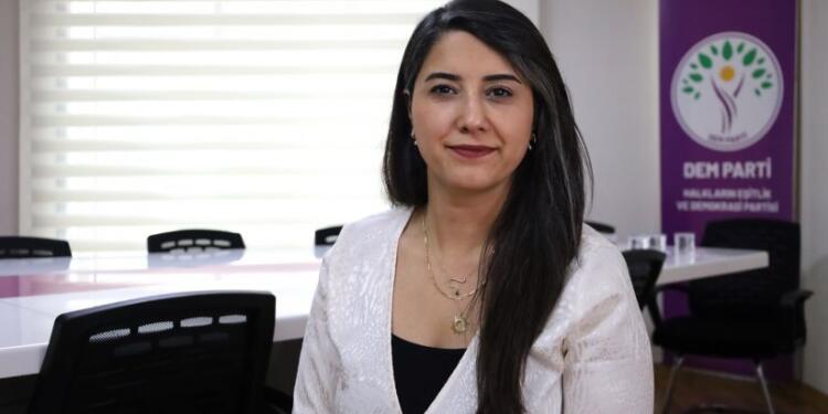 Dilan Kunt Ayan: Kürt sorununun çözümü köklü değişikliklerle olur