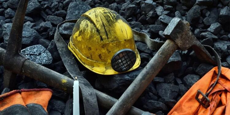 Taş ocağında göçük: 3 işçi göçük altında