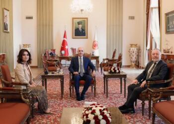 DEM Parti Numan Kurtulmuş ile görüştü