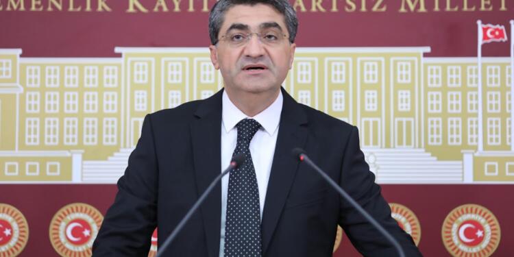 Ekmen: Silahın bırakılması sonrasında özel yasaya ihtiyaç var