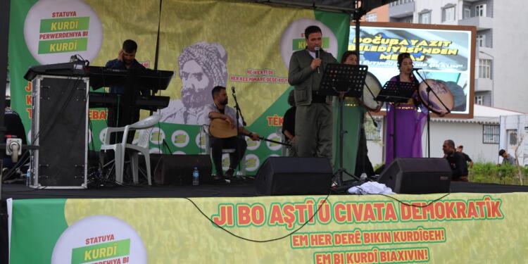 Arsîsa Grubu üyeleri ‘Berîtan’ şarkısı gerekçe gösterilerek gözaltına alındı