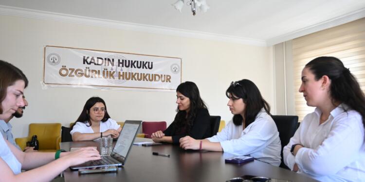 DEM Parti ‘Çatışma ve Çözüm Süreçlerinde Çocuk’ konferansı düzenleyecek