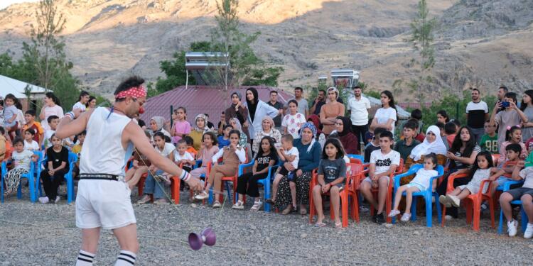 Amed’de düzenlenen etkinliklerde çocuklar doya doya eğlendi