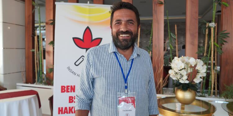 Barış Akademisyeni Bayraktar: Vazgeçmek olmaz, bir şeyler yapmak lazım