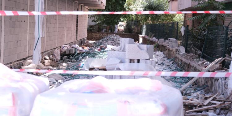 İş kazasında yaralanan işçiler yaşamını yitirdi