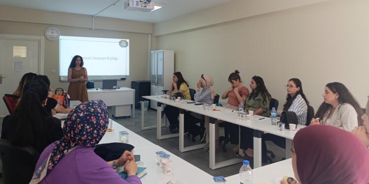 Amed’de Toplumsal Cinsiyet Eşitsizliği’ atölyesi