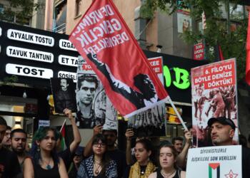 Filistin için yürüyen kitleye polis saldırdı: Çok sayıda gözaltı