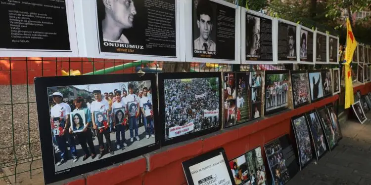 PSAKD’tan Madımak anması: Barbarlara teslim olmadık olmayacağız