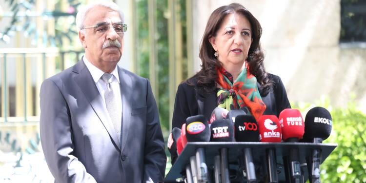 İmralı Heyeti: Süreç önemli bir aşamaya geldi, bunları paylaşacağız