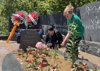 Kazım Koyuncu mezarı başında anıldı