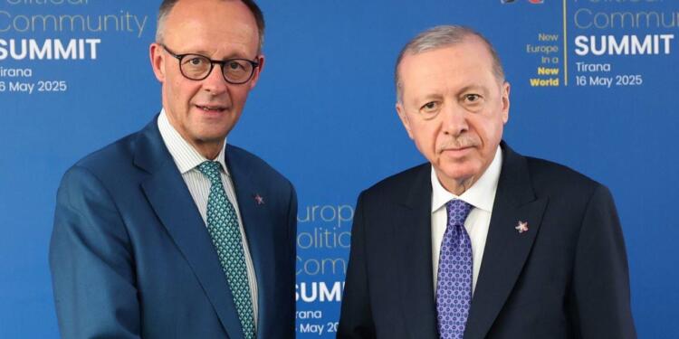 Erdoğan, Almanya Başbakanı ile görüştü