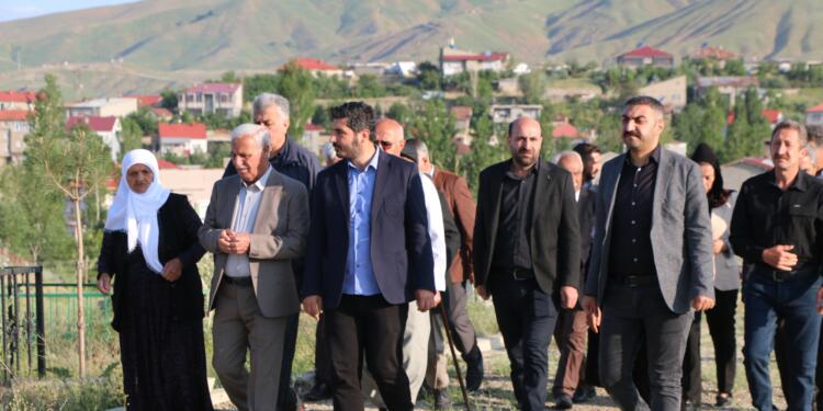 Birçok kentte mezarlık ziyaretleri