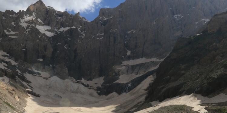 Türkiye’nin ikinci yüksek zirvesi: Cilo Buzulları tehlikede